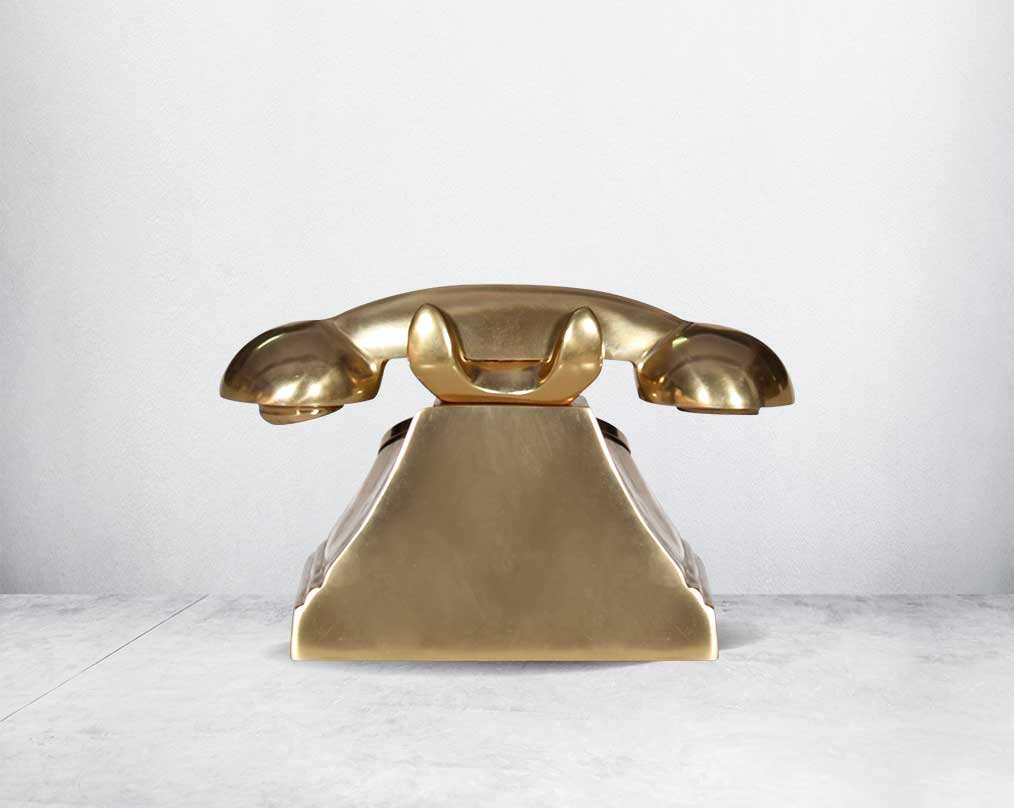 This unique vintage telephone table behind clock comes with a clock in the centre This is a great statement piece emphasising style & uniqueness.