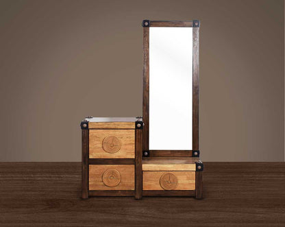 Dresser in wood & oak veneer with 3 drawers and a mirror.