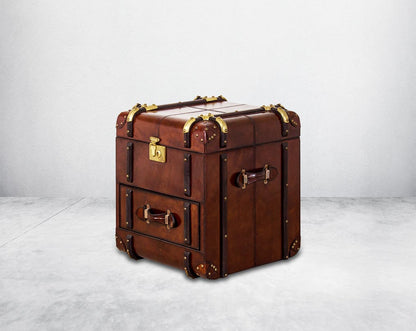 Coffee table in distressed cognac leather in a vintage 1 drawer look It comes with storage and 1 drawer in trunk design.