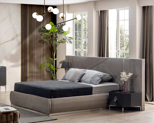 This elegant king-size bed comes with stainless-steel inlay trim upholstered & quilted in the fabric in a modern classic design ensuring an optimal level of comfort and improved quality of night rest.