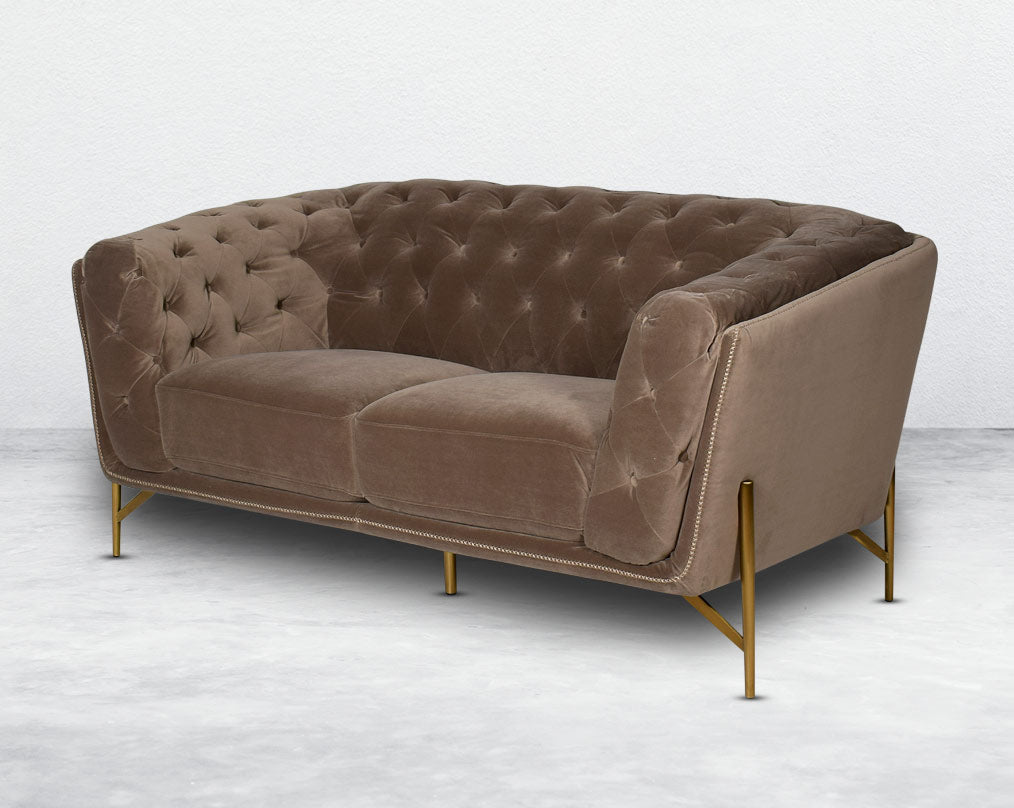 Lean back and lounge in luxurious style on this stunning sofa set. This 2 glam sofa features plush velvet upholstery that is both classy and sumptuous against your skin, a single seat cushioned