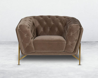 Lean back and lounge in luxurious style on this stunning sofa set. This1  glam sofa features plush velvet upholstery that is both classy and sumptuous against your skin, a single seat cushioned