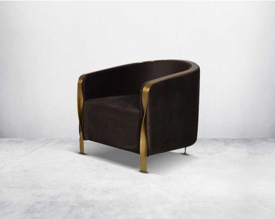 This classic, unique chair is sure to make an exquisite statement in your living space, it is upholstered in luxe brown velvet fabric & its legs
Both its metal leg stands with a gold brush finish are twisted to perfection adding more flair and distinct q
