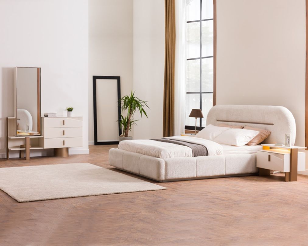 Arven Queen Bed Set with Storage